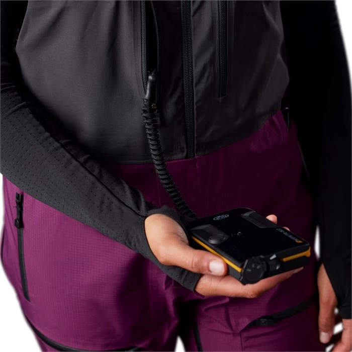 The North Face Brigandine FUTURELIGHT™ Bibs - Women's 8 The North Face Brigandine FUTURELIGHT™ Bibs - Women's - Image 7