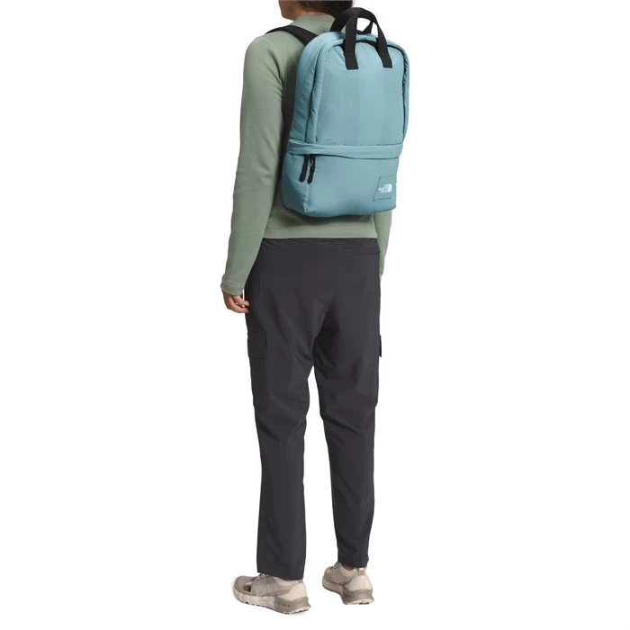 The North Face City Voyager Daypack 8 The North Face City Voyager Daypack - Image 6