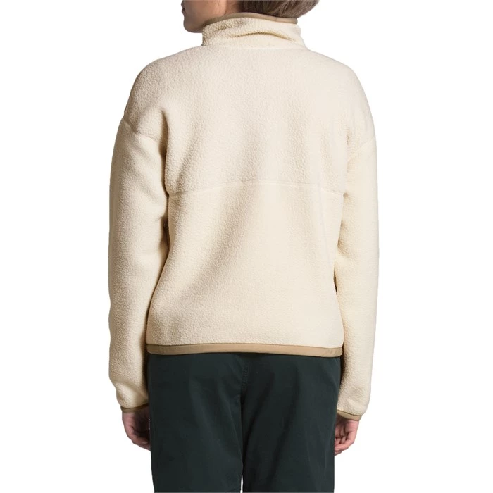 The North Face Cragmont 1/4 Snap Fleece - Women's 5 The North Face Cragmont 1/4 Snap Fleece - Women's - Image 3