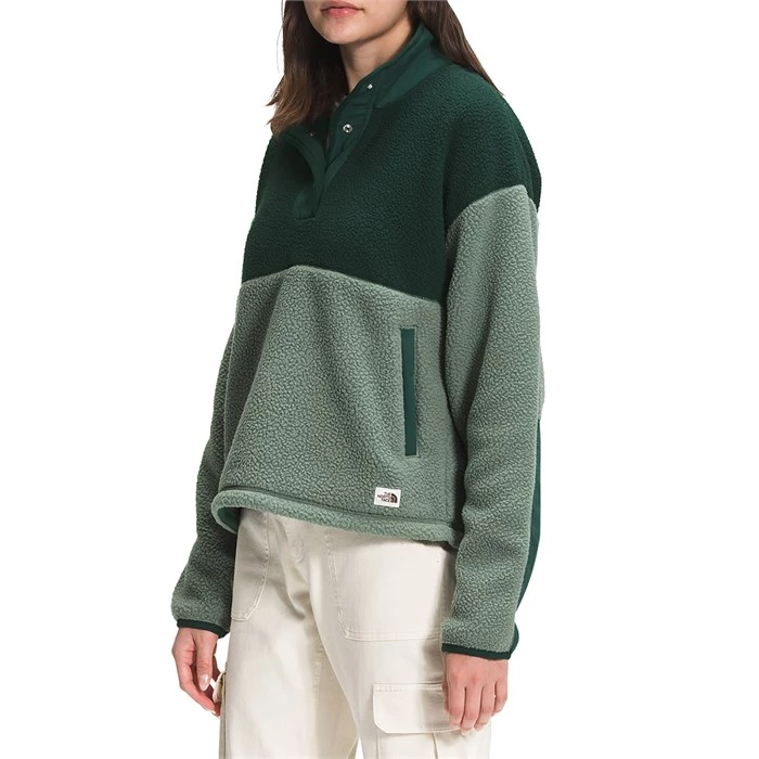 The North Face Cragmont 1/4 Snap Fleece - Women's 12 The North Face Cragmont 1/4 Snap Fleece - Women's - Image 10