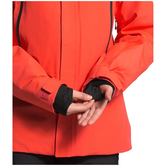 The North Face Lostrail FUTURELIGHT™ Jacket - Women's 19 The North Face Lostrail FUTURELIGHT™ Jacket - Women's - Image 17