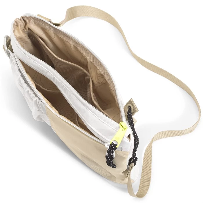 The North Face Mountain Shoulder Bag 13 The North Face Mountain Shoulder Bag - Image 11